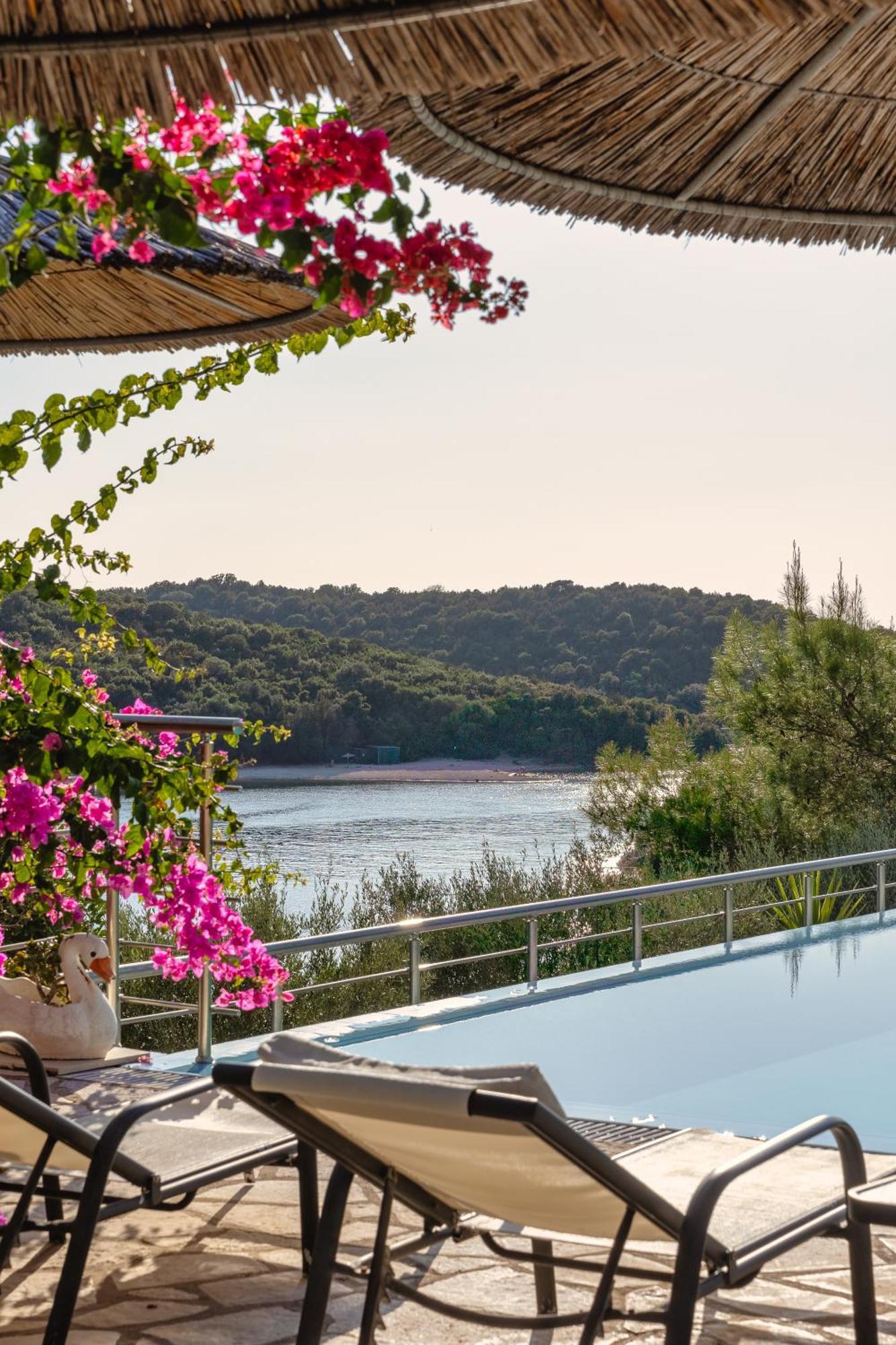 Costa Smeralda Sívota Esterno foto